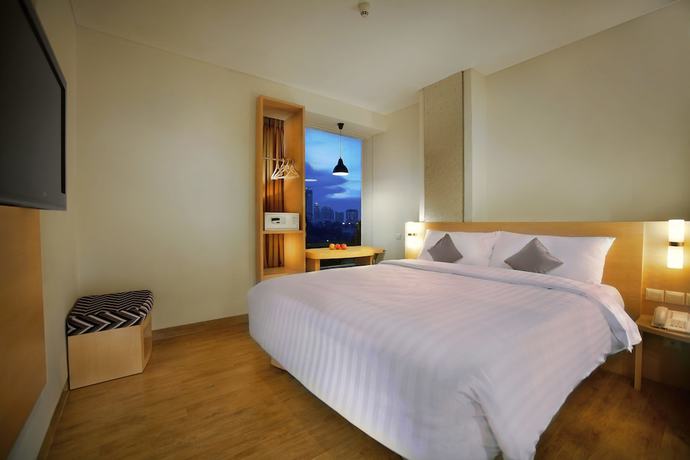 Imagen de la habitación del Hotel Neo Melawai By Aston. Foto 16