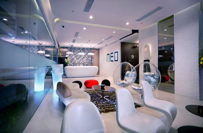 Imagen de los interiores del Hotel Neo Melawai By Aston. Foto 17