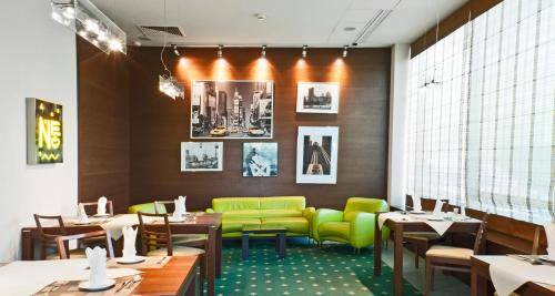 Imagen general del Hotel Neo, Tarnowskie Gory. Foto 4