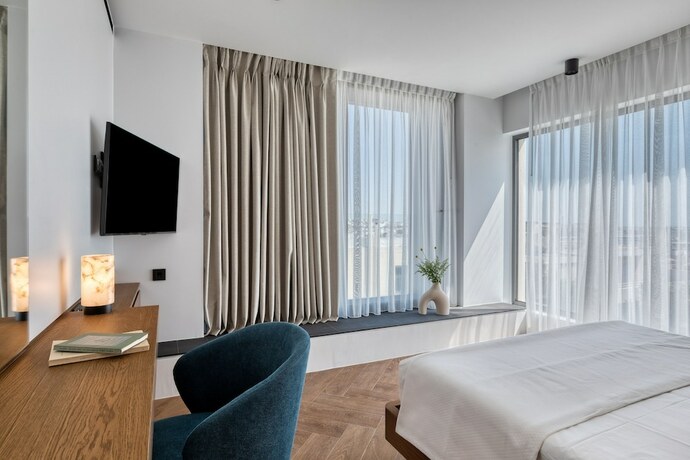 Imagen de la habitación del Hotel Neoma. Foto 13