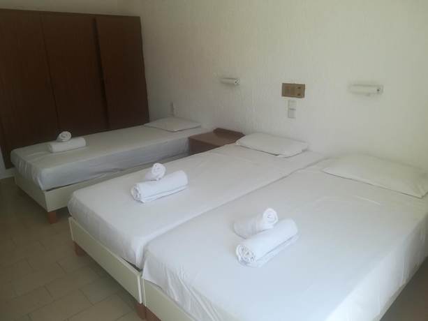 Imagen de la habitación del Hotel Neon. Foto 12