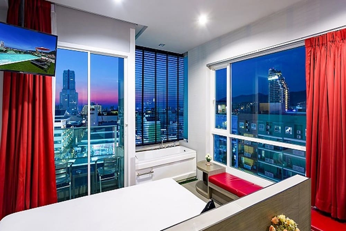 Imagen de la habitación del Hotel Neon Patong. Foto 4