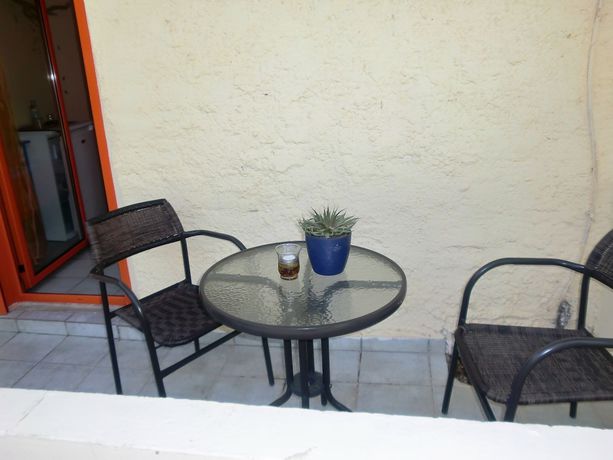 Imagen de la habitación del Hotel Neos Matala. Foto 16