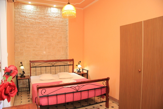 Imagen de la habitación del Hotel Neos Olympos. Foto 2