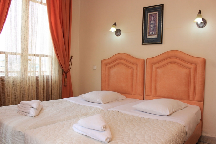 Imagen de la habitación del Hotel Neos Olympos. Foto 4