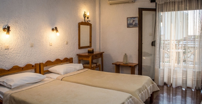 Imagen de la habitación del Hotel Nepheli, Karlovasi. Foto 9