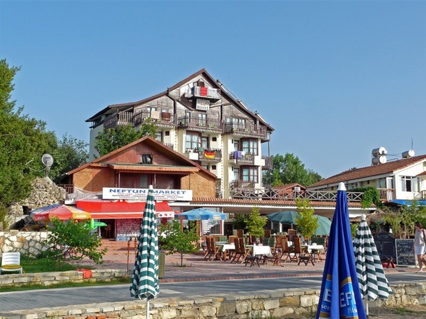 Imagen general del Hotel Neptun. Foto 10