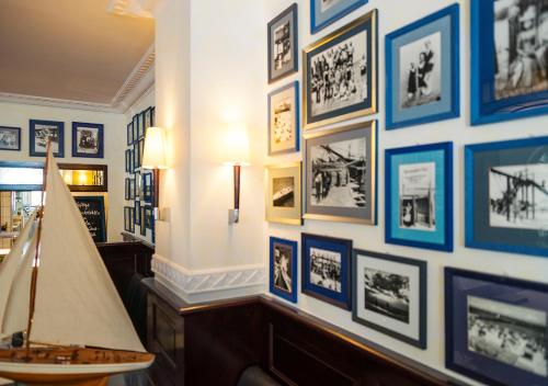 Imagen general del Hotel Neptun K&uuml;hlungsborn. Foto 2