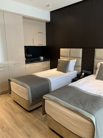 Imagen de la habitación del Hotel Neptun Palace Kvariati. Foto 4