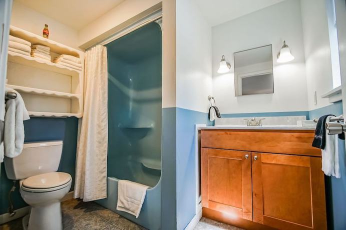 Imagen de la habitación del Hotel Neptune House. Foto 9