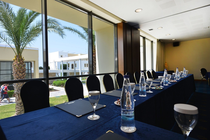 Imagen de los interiores del Hotel Neptune Luxury Resort. Foto 11