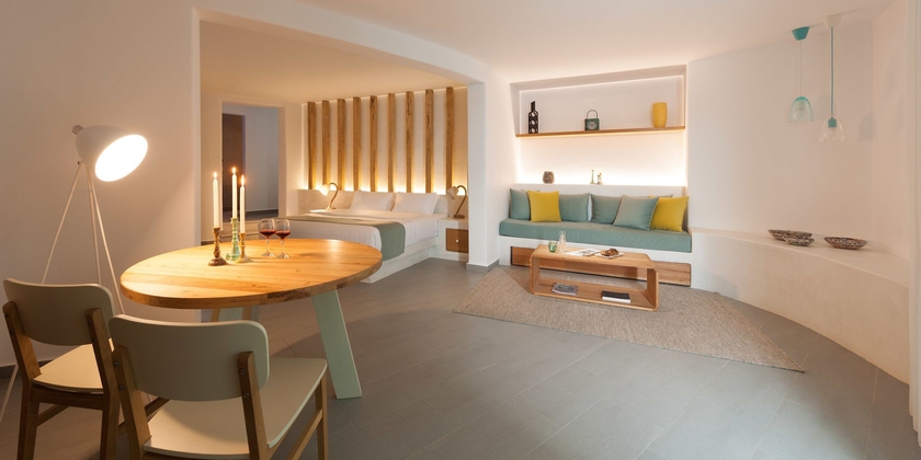 Imagen de la habitación del Hotel Neptune Luxury Spa Suites. Foto 11