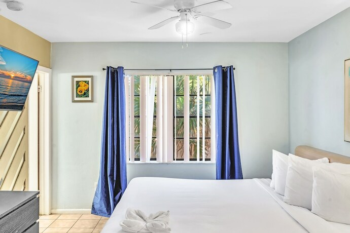 Imagen general del Hotel Neptune Oceanfront Rentals. Foto 10