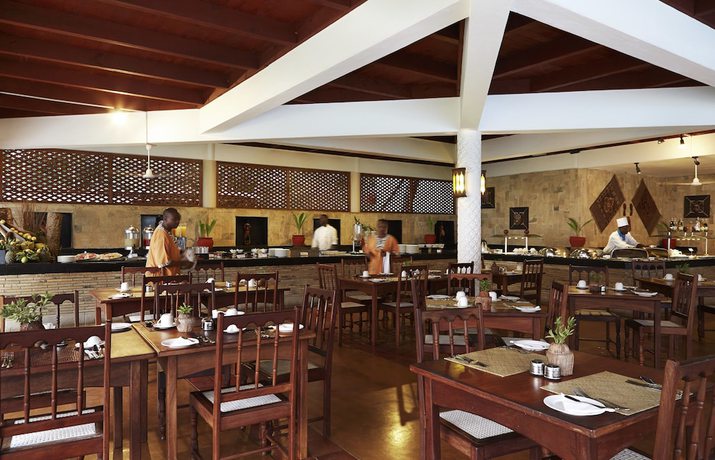 Imagen del bar/restaurante del Hotel Neptune Palm Beach Boutique Resort and Spa All Inclusive. Foto 5