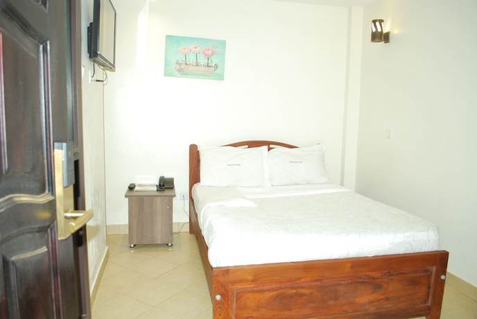 Imagen de la habitación del Hotel Neptune Plaza. Foto 4