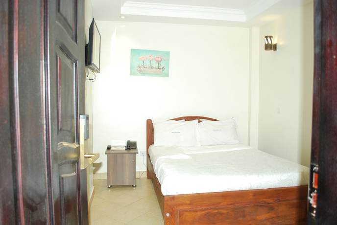 Imagen de la habitación del Hotel Neptune Plaza. Foto 9