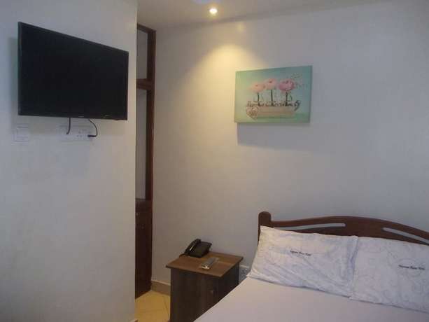 Imagen de la habitación del Hotel Neptune Plaza. Foto 10