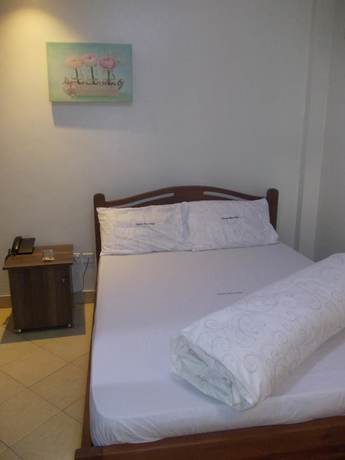 Imagen de la habitación del Hotel Neptune Plaza. Foto 13