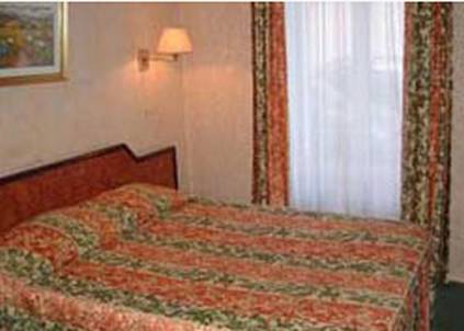 Imagen de la habitación del Hotel Neptune, Plaza de Italia. Foto 7