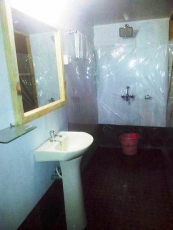 Imagen general del Hotel Neptune Point Beach Resort. Foto 6