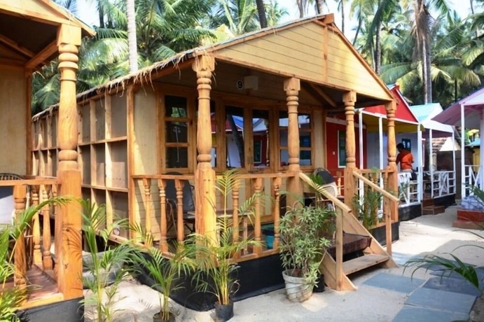 Imagen de la habitación del Hotel Neptune Point Beach Resort. Foto 19