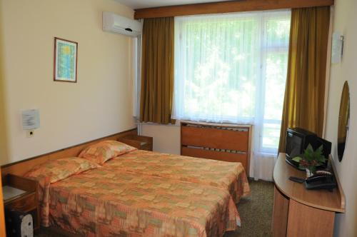 Imagen general del Hotel Neptune, St. Constantine and Helena. Foto 3