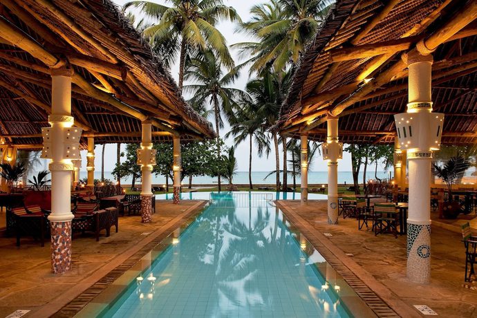 Imagen de la piscina del Hotel Neptune Village Beach Resort And Spa All Inclusive. Foto 18