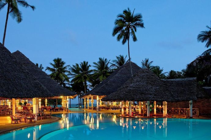 Imagen de la piscina del Hotel Neptune Village Beach Resort And Spa All Inclusive. Foto 20