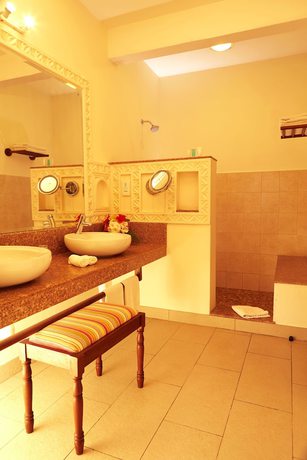 Imagen de la habitación del Hotel Neptune Village Beach Resort And Spa All Inclusive. Foto 10