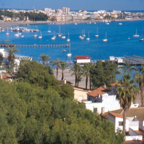 Imagen de los exteriores del Hotel Neptuno, San Pedro del Pinatar. Foto 6