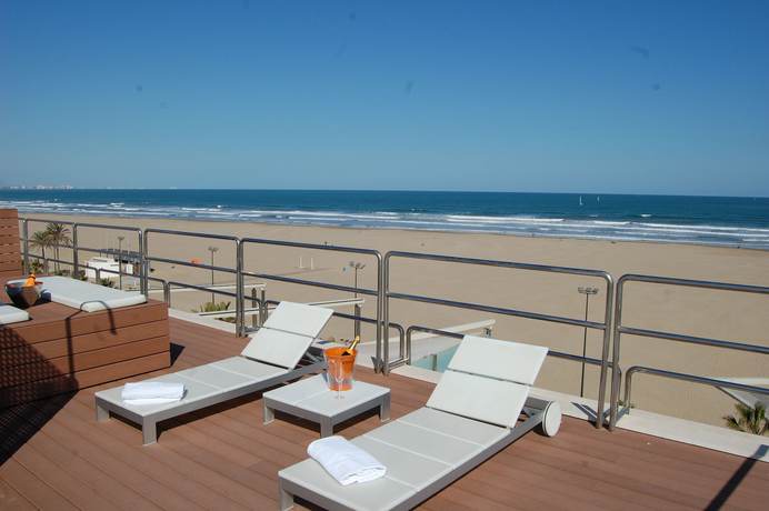 Imagen de los exteriores del Hotel Neptuno, Valencia. Foto 21