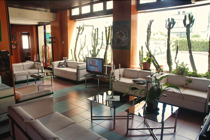 Imagen de los interiores del Hotel Neptunus, Nettuno. Foto 17