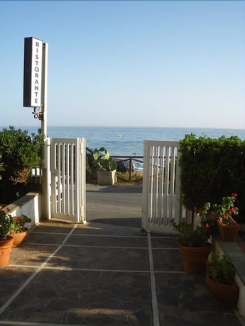 Imagen del bar/restaurante del Hotel Neptunus, Nettuno. Foto 4