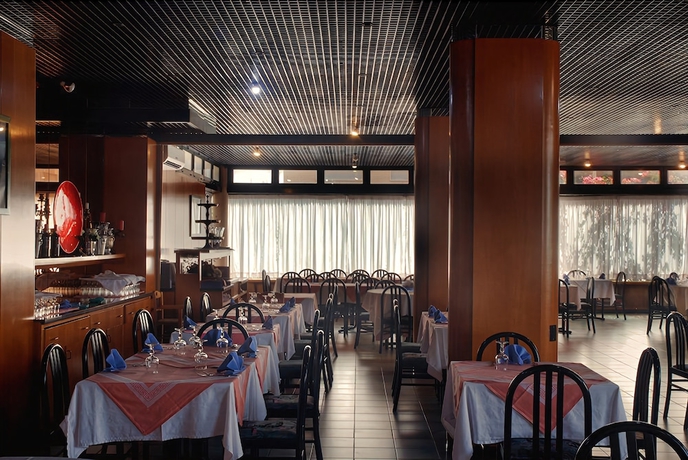 Imagen del bar/restaurante del Hotel Neptunus, Nettuno. Foto 5