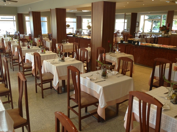 Imagen del bar/restaurante del Hotel Nereida, L' Estartit. Foto 5