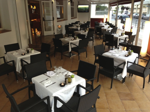 Imagen del bar/restaurante del Hotel Nereida, L' Estartit. Foto 6