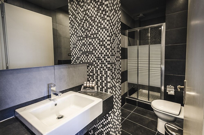 Imagen de la habitación del Hotel Nereides, Al&oacute;nnisos. Foto 11