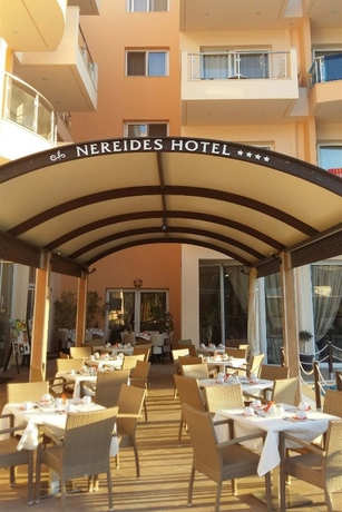 Imagen general del Hotel Nereides, Kárpatos Ciudad. Foto 1