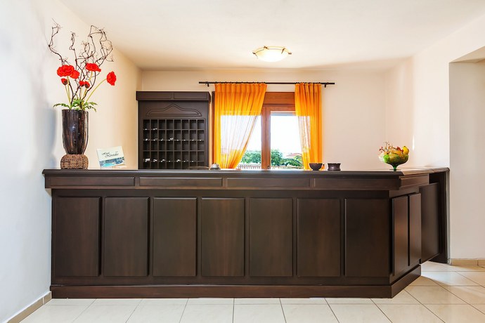 Imagen de los interiores del Hotel Nereides, Kasandra. Foto 20