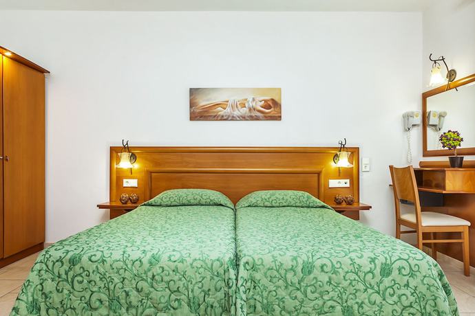 Imagen de la habitación del Hotel Nereides, Kasandra. Foto 7