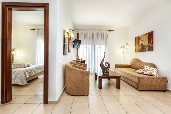 Imagen de la habitación del Hotel Nereides, Kasandra. Foto 10