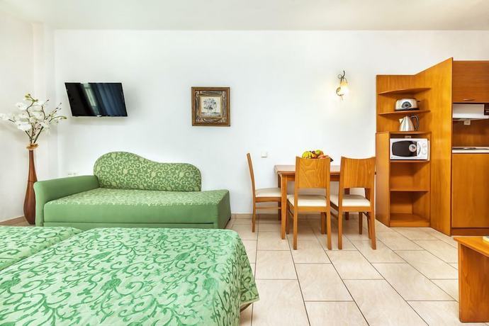 Imagen de la habitación del Hotel Nereides, Kasandra. Foto 15