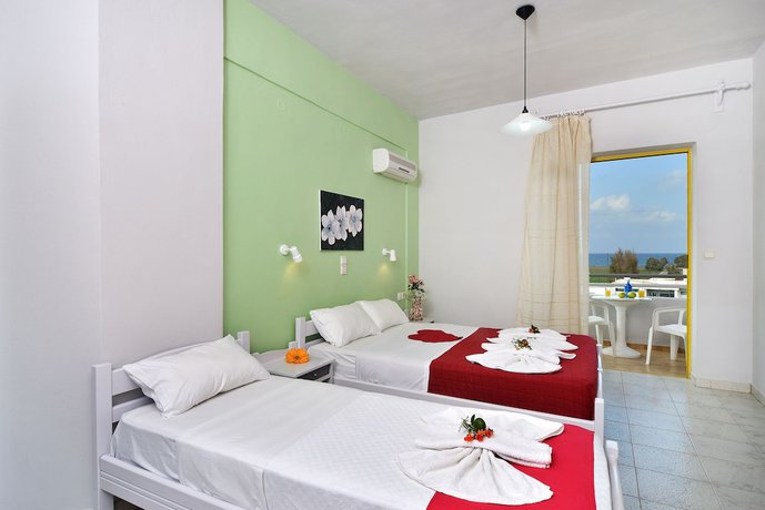 Imagen de la habitación del Hotel Nereides, Platanias. Foto 3