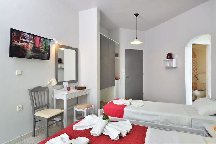 Imagen de la habitación del Hotel Nereides, Platanias. Foto 4