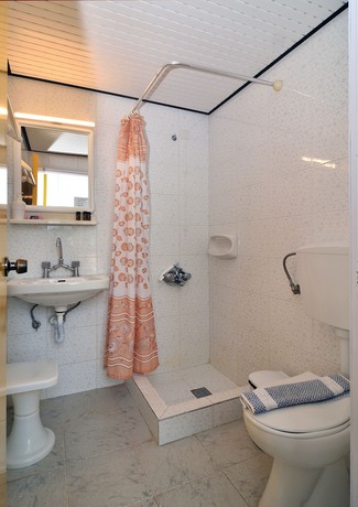 Imagen de la habitación del Hotel Nereides, Platanias. Foto 14