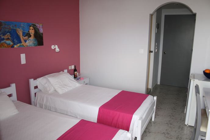 Imagen de la habitación del Hotel Nereides, Platanias. Foto 16