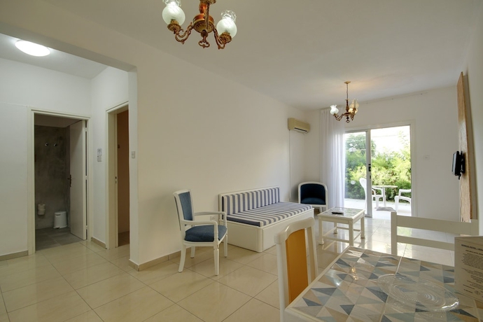 Imagen de la habitación del Hotel Nereus. Foto 14