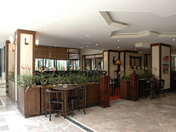Imagen general del Hotel Nergis Icmeler Resort. Foto 3