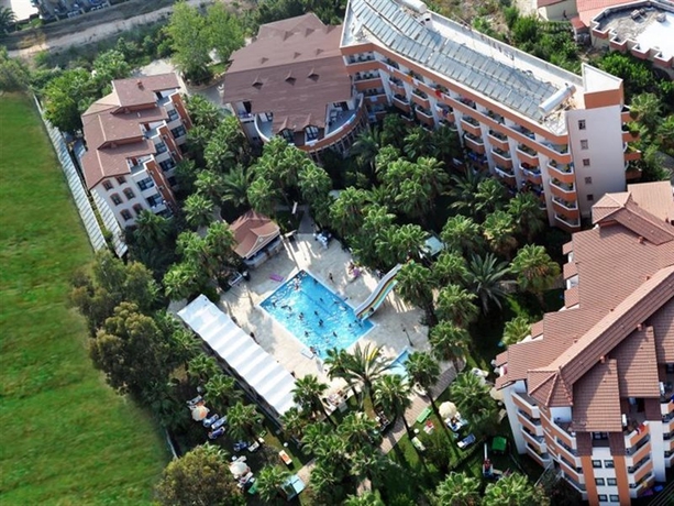 Imagen general del Hotel Nergos Garden. Foto 8
