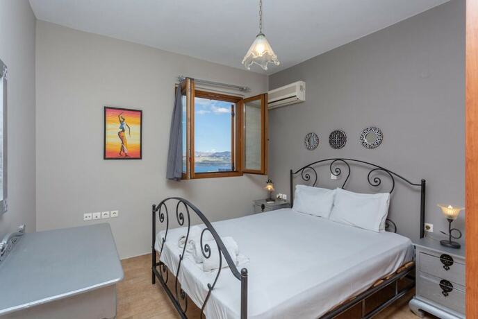 Imagen general del Hotel Neria Villas Collection. Foto 11